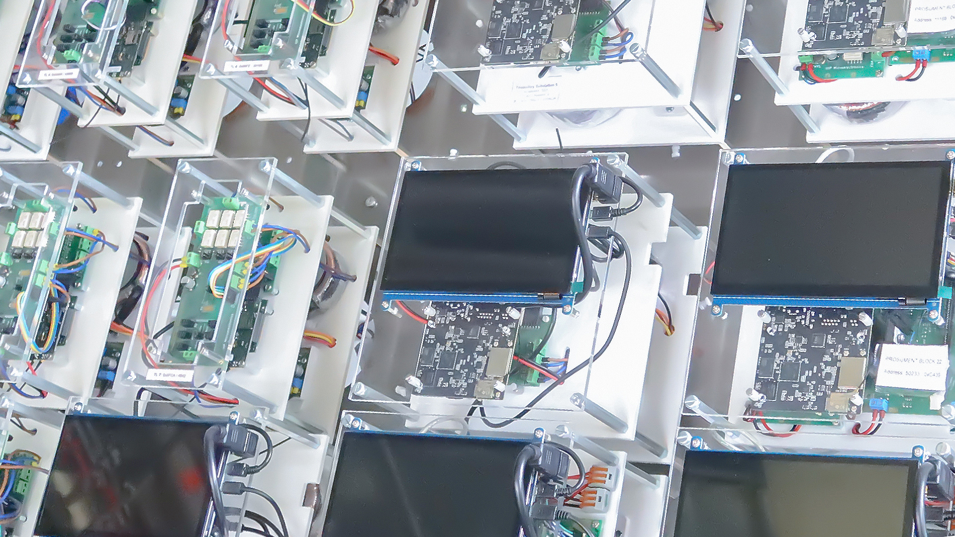 Intelligent IoT Systems